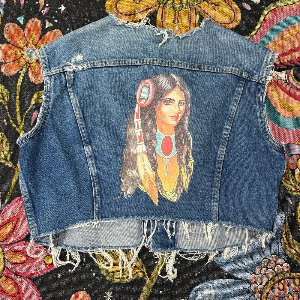 Vintage 80s 90s Thrashed Denim Vest Native American Graphic Biker Grunge M 42L
